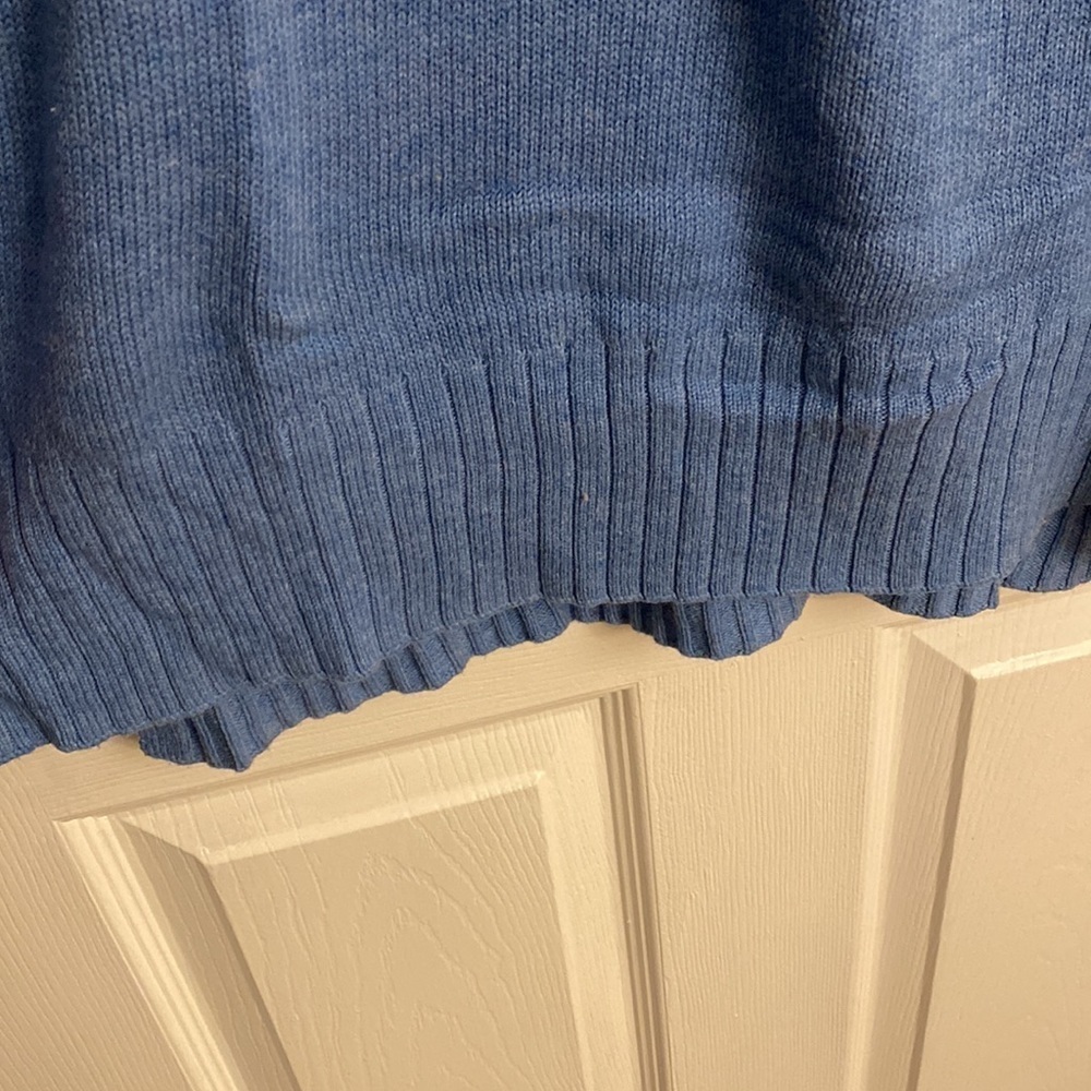 🦋Sweater🦋 - Picture 6 of 8